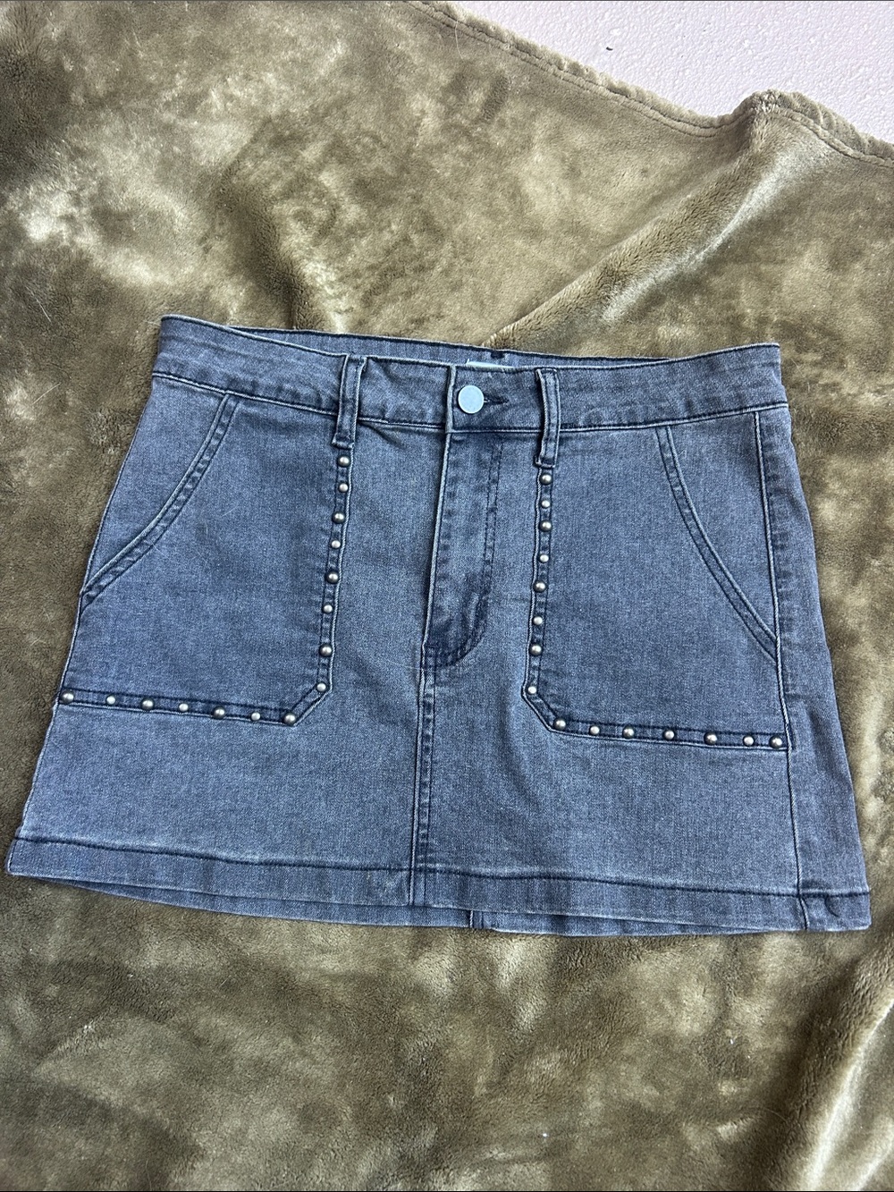 Superdown black denim mini skirt
